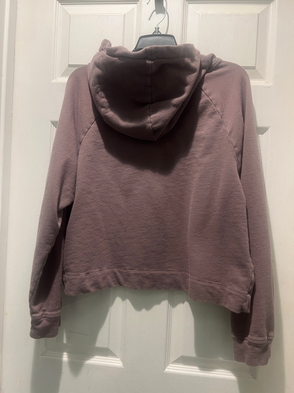 Vuori Dusty Mauve Hoodie with White Drawcords - Picture 3 of 7